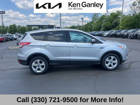 Used 2016 Ford Escape SE FWD image 7