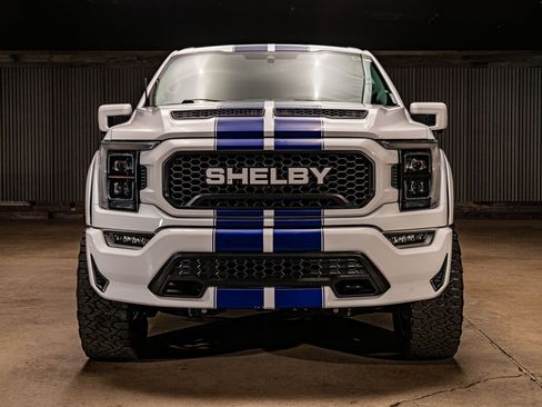 Used 2021 Ford F150 Lariat w/ Equipment Group 502A High AWD/4WD image 2
