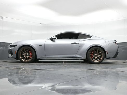 Used 2025 Ford Mustang GT Premium RWD image 48