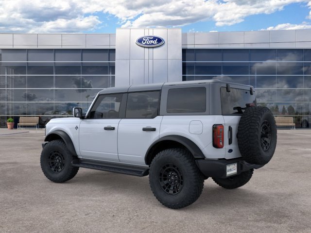 New 2026 Ford Bronco Outer Banks w/ Sasquatch Package AWD/4WD image 4
