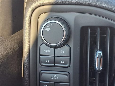 New 2026 Chevrolet Silverado 1500 Custom Trail Boss image 9