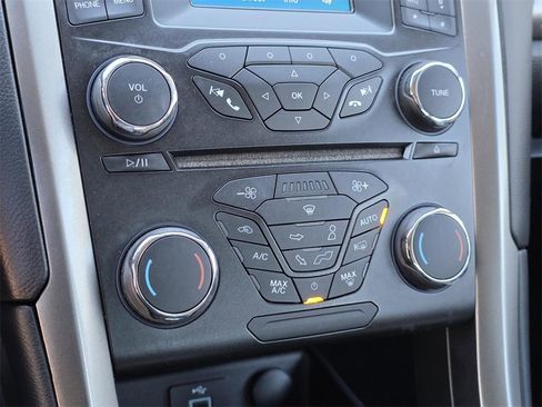 Used 2018 Ford Fusion S image 15