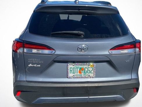 Used 2023 Toyota Corolla Cross LE image 62