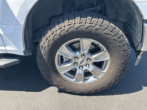 Used 2020 Ford F150 XLT w/ Equipment Group 302A Luxury AWD/4WD image 21