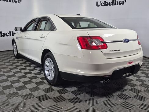Used 2011 Ford Taurus SE FWD image 19