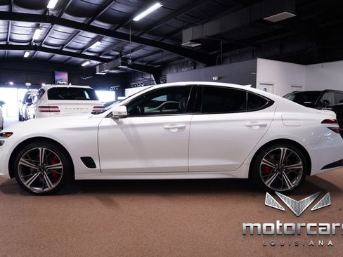 Used 2024 Genesis G70 2.5T w/ Sport Prestige Package AWD/4WD image 4