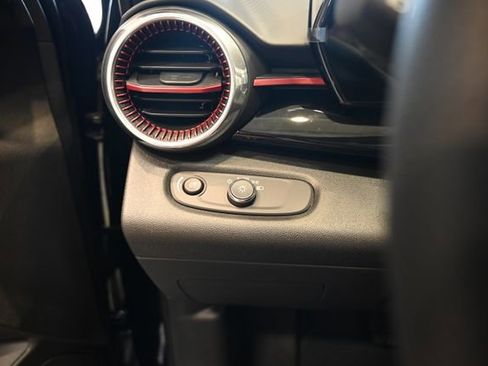 New 2026 Chevrolet Trax RS w/ Sunroof Package FWD image 24