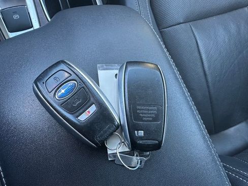 Used 2022 Subaru Ascent Touring w/ Popular Package #2A AWD/4WD image 40