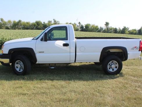 Used 2007 Chevrolet Silverado 3500 W/T w/ Skid Plate Package image 3