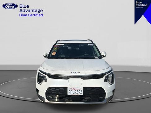Used 2023 Kia Niro Wave FWD image 4