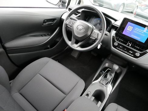 Certified 2026 Toyota Corolla LE image 9