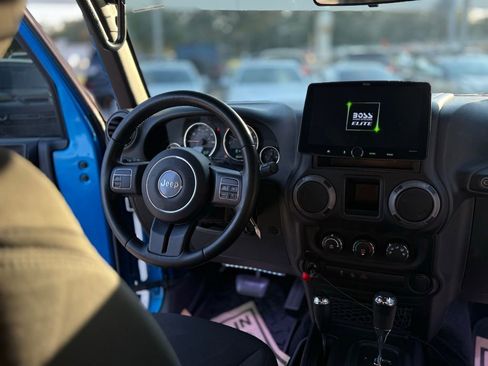 Used 2015 Jeep Wrangler Sport w/ Quick Order Package 24S image 14