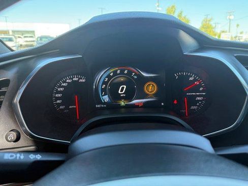 Used 2018 Chevrolet Corvette Stingray Coupe w/ 1LT image 27
