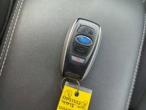 Used 2023 Subaru Ascent Premium w/ Convenience Package image 35