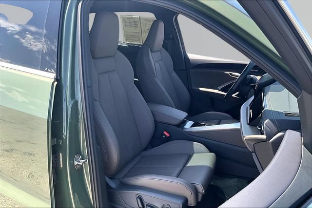 Used 2025 Audi Q5 Premium Plus w/ Premium Plus AWD/4WD image 7