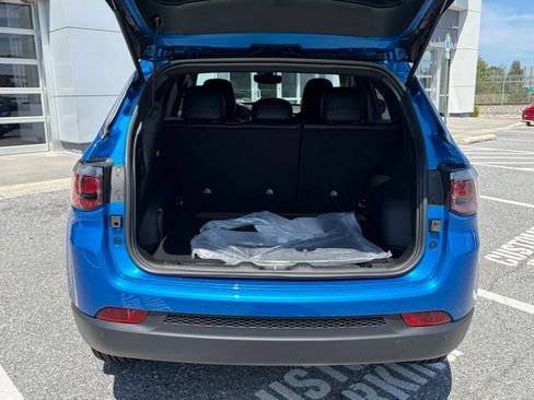 New 2026 Jeep Compass Limited AWD/4WD image 5