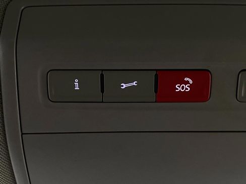 Used 2018 Volkswagen Atlas SEL image 27