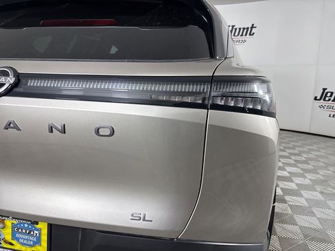 Used 2025 Nissan Murano SL image 36