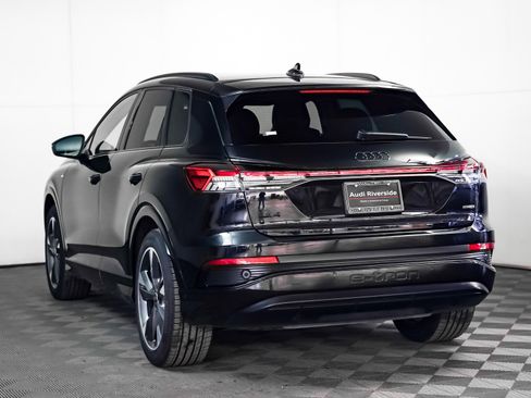 Used 2024 Audi Q4 e-tron Prestige w/ Black Optic Package image 2