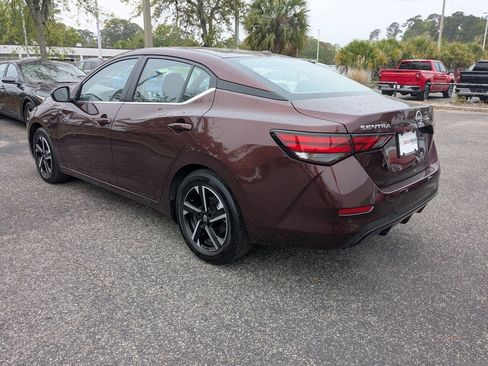 Used 2025 Nissan Sentra SV FWD image 6