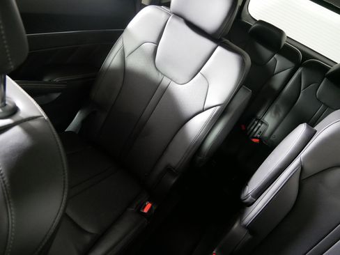 Used 2022 Kia Sorento SX image 12