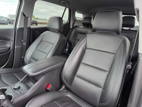 Certified 2024 GMC Terrain SLT AWD/4WD image 21