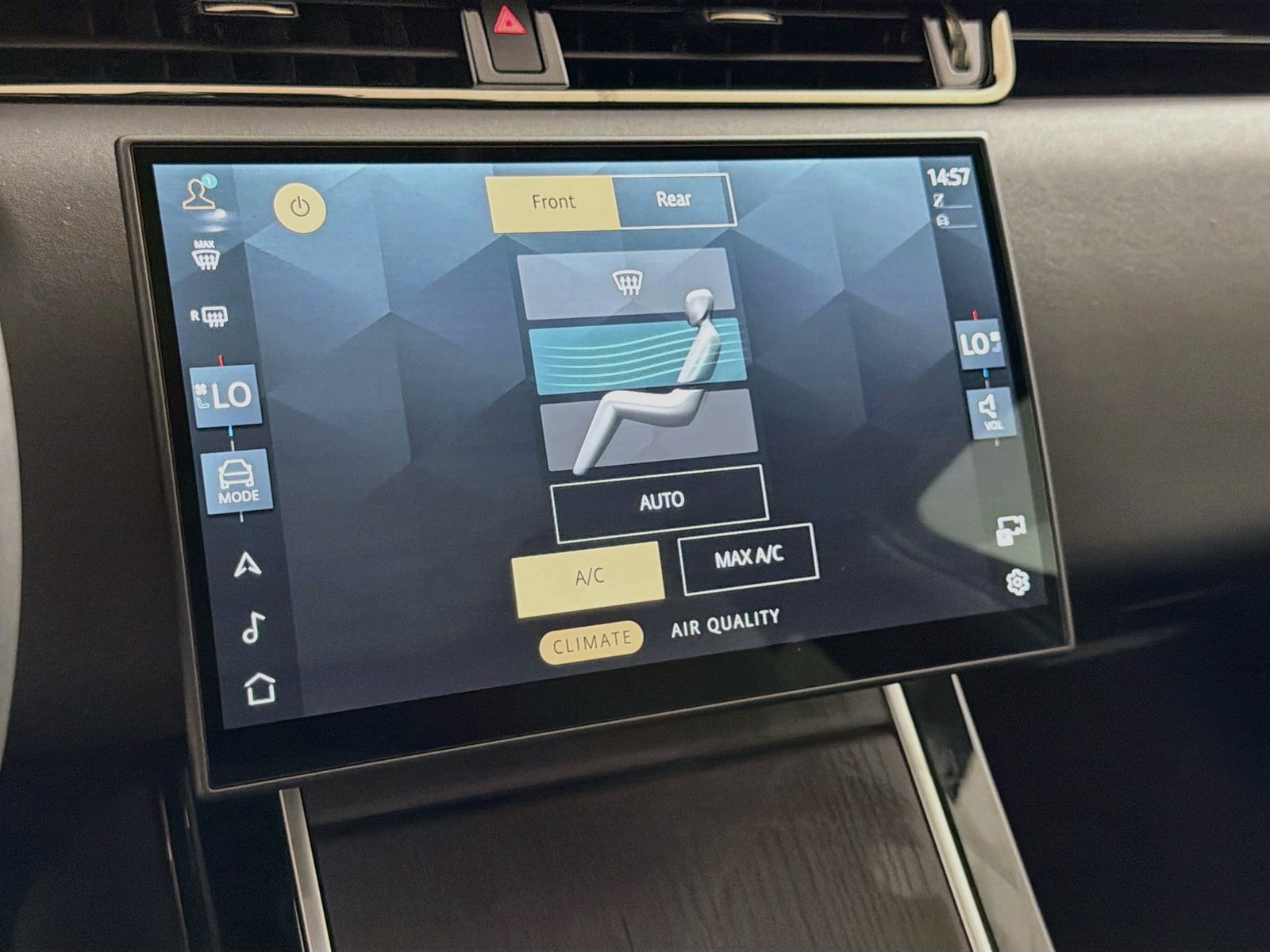 New 2026 Land Rover Range Rover Evoque S AWD/4WD image 15