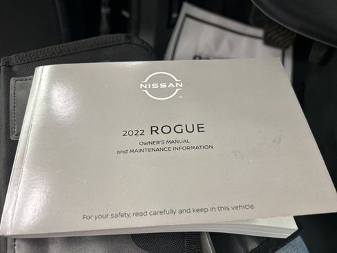 Used 2022 Nissan Rogue SL w/ SL Premium Package image 33