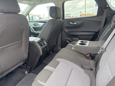 Used 2025 Chevrolet Blazer LT AWD/4WD image 22