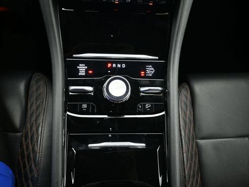 Used 2025 Jeep Grand Cherokee Summit AWD/4WD image 27
