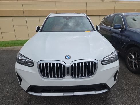 Certified 2024 BMW X3 sDrive30i w/ Convenience Package RWD image 2