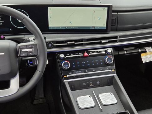 New 2026 Hyundai Santa Fe Limited FWD image 23