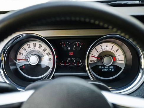 Used 2012 Ford Mustang GT Premium w/ Security Pkg image 7