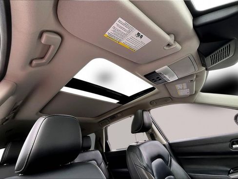 Used 2023 Nissan Pathfinder SL w/ SL Premium Package image 22