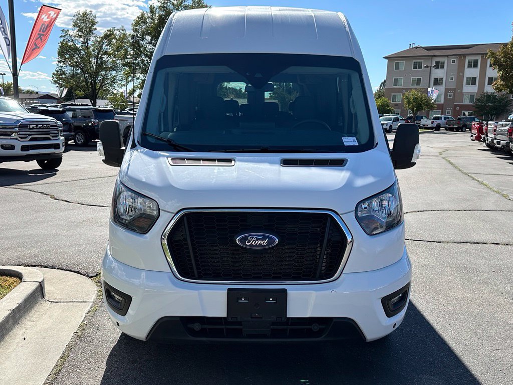 Used 2025 Ford Transit 350 XLT AWD/4WD image 4