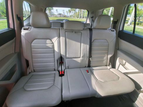 Used 2019 Volkswagen Atlas SEL Premium AWD/4WD image 14
