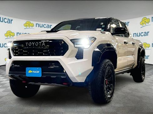 Used 2025 Toyota Tacoma TRD Pro image 3