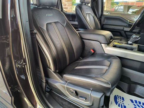 Used 2018 Ford F150 Platinum w/ Equipment Group 701A Luxury AWD/4WD image 23