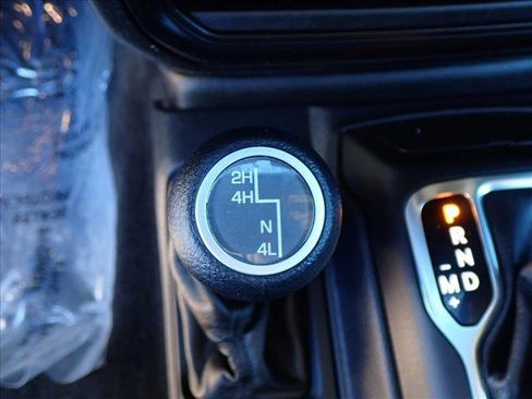 Used 2021 Jeep Gladiator Willys image 19