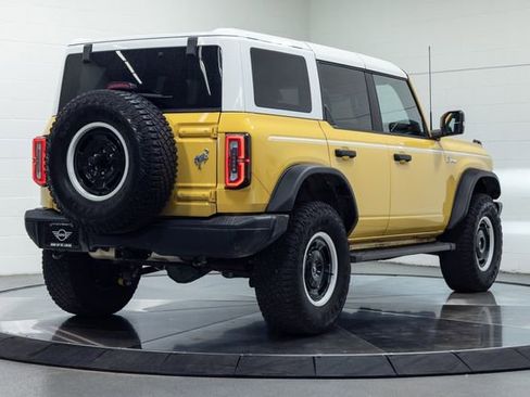 Used 2023 Ford Bronco Heritage Edition AWD/4WD image 10