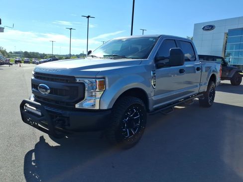 Used 2022 Ford F250 XL RWD image 7
