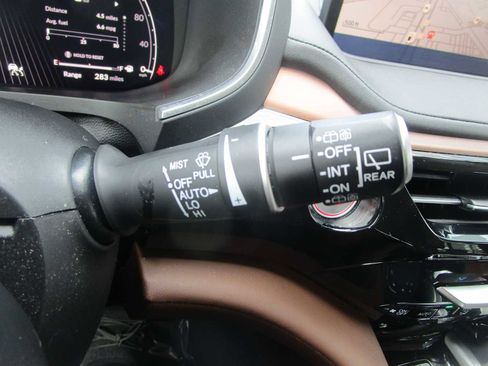 Certified 2023 Acura MDX SH-AWD w/ Technology Package image 31