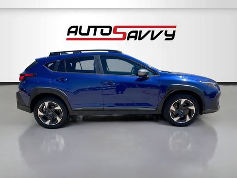 Used 2025 Subaru Crosstrek 2.5i Limited w/ Crosstrek Mirror Package AWD/4WD image 8