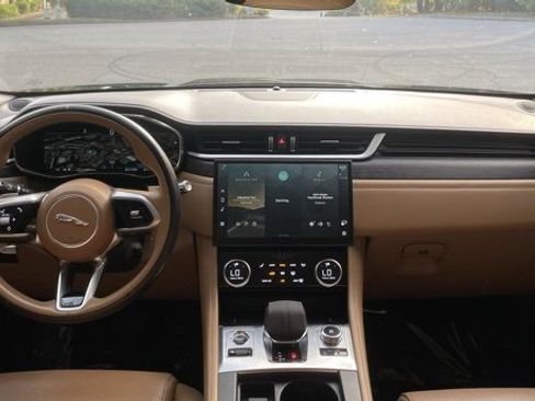Used 2021 Jaguar F-PACE S image 16
