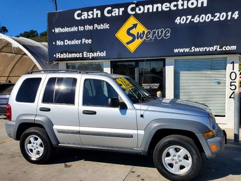 Used 2005 Jeep Liberty Sport image 5