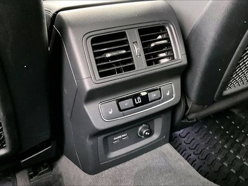 Used 2021 Audi SQ5 Prestige w/ Prestige Package AWD/4WD image 32