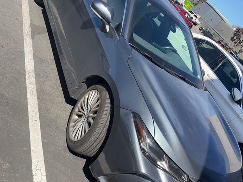 Certified 2020 Toyota Avalon Limited w/ Advanced Safety Package image 3