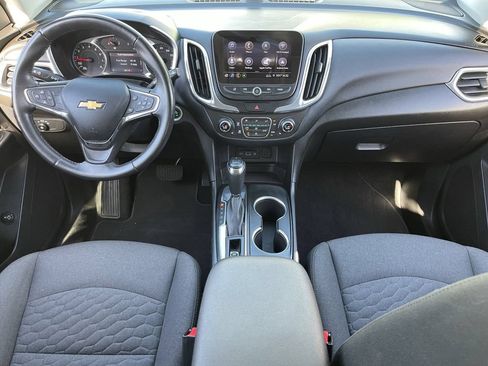 Used 2019 Chevrolet Equinox LT w/ Lights and Bright Package FWD image 15