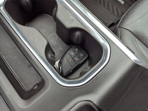 Used 2024 Chevrolet Silverado 1500 RST image 18