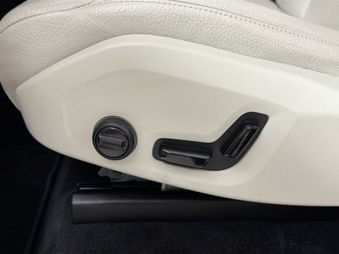 Used 2023 Volvo XC90 B5 Core image 19